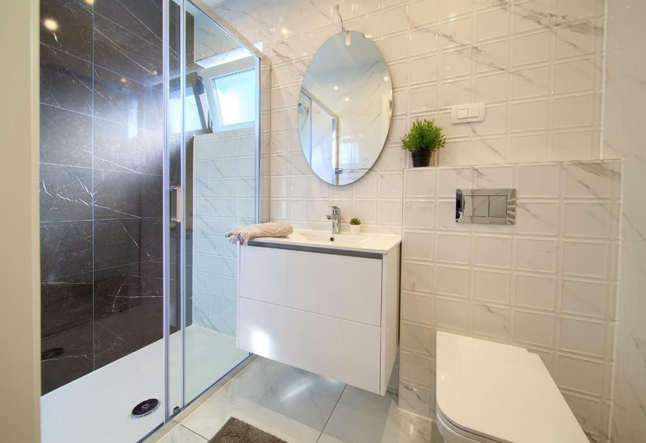 Holiday Home Elegant Vrh  Екстер'єр фото