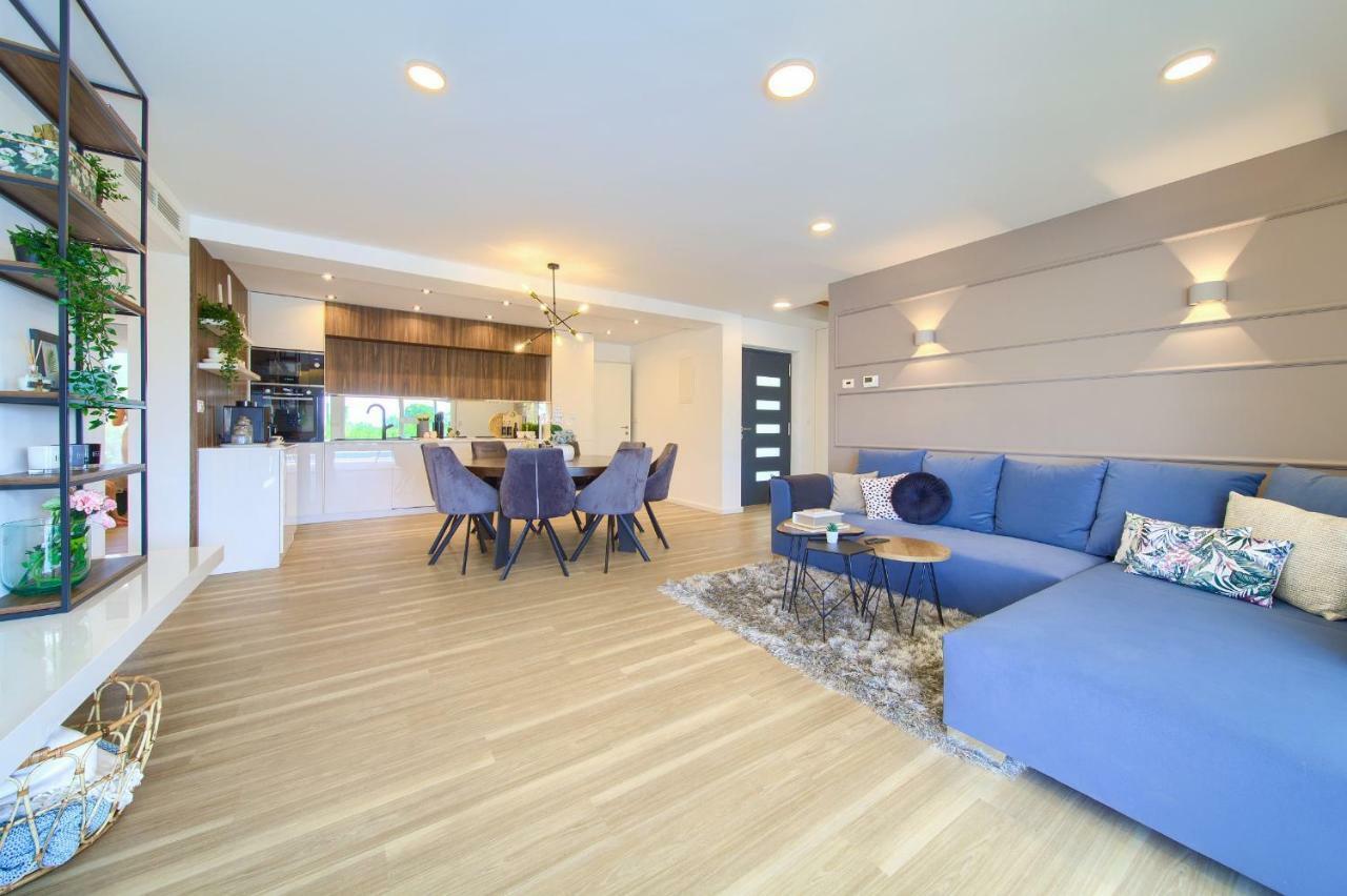 Holiday Home Elegant Vrh  Екстер'єр фото